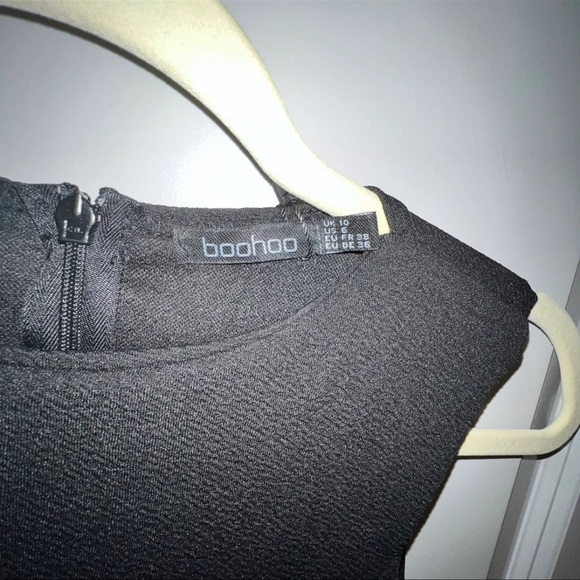 Black Boohoo jumpsuit size 6 - Picture 6 of 7